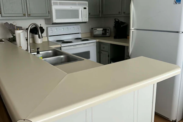 Summit 101B: 3 Bedrooms 2 Full Baths