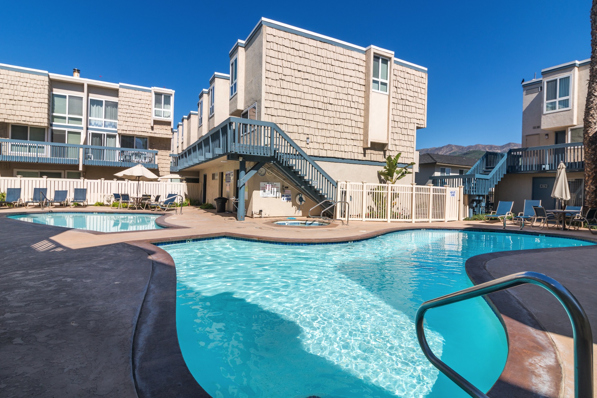 Beach Retreat Condo with a Heated Pool & Hot Tub!