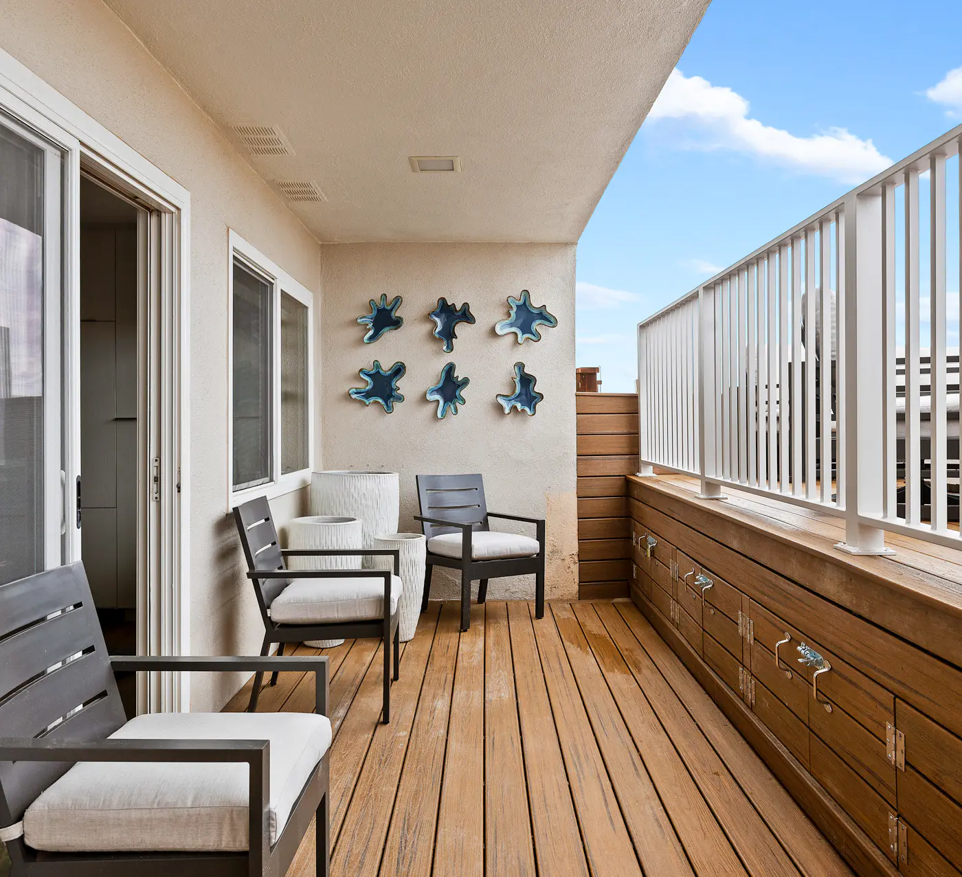 Carpinteria Shores CS 107