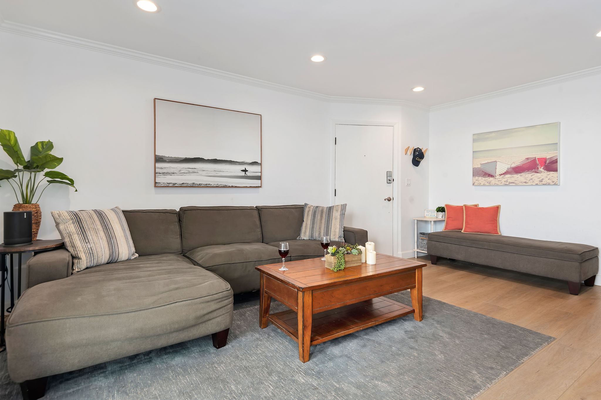 Beachfront 2BR Condo in Sunny Carpinteria. Walk Everywhere!