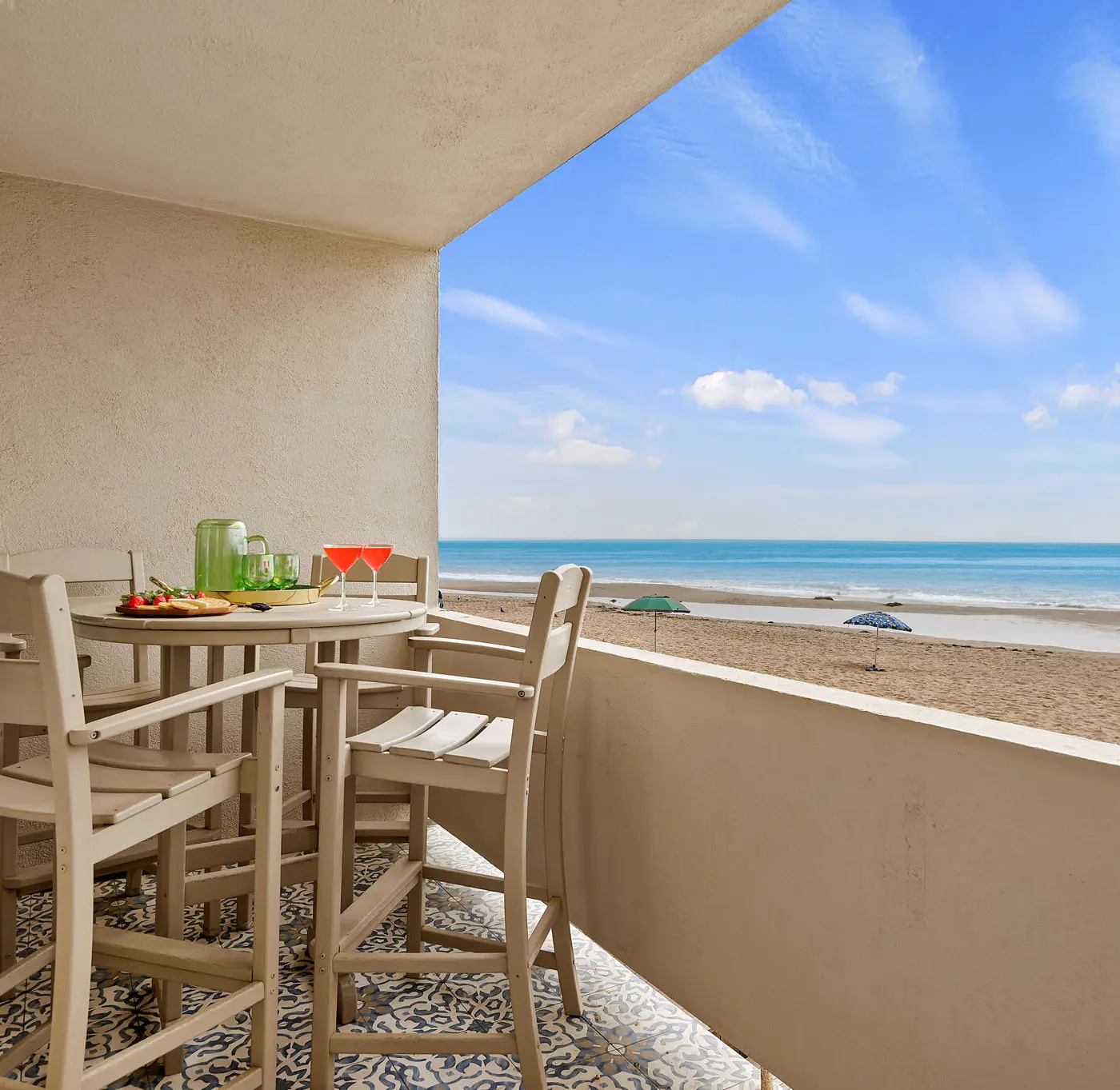 Carpinteria Shores CS 209