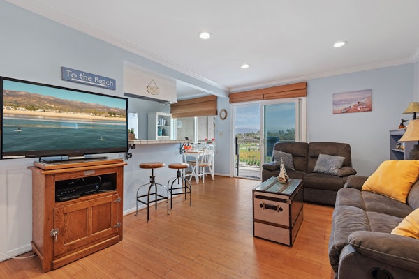 Affordable! Carpinteria Shores Beachfront Condo.