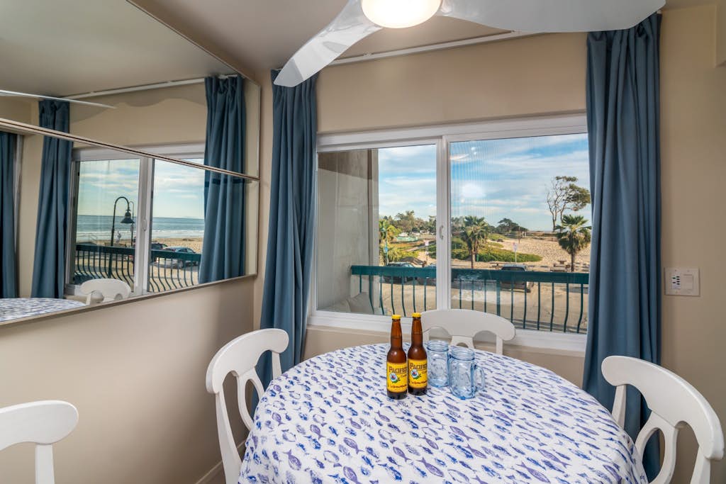 Beachfront 2BR Condo in Sunny Carpinteria