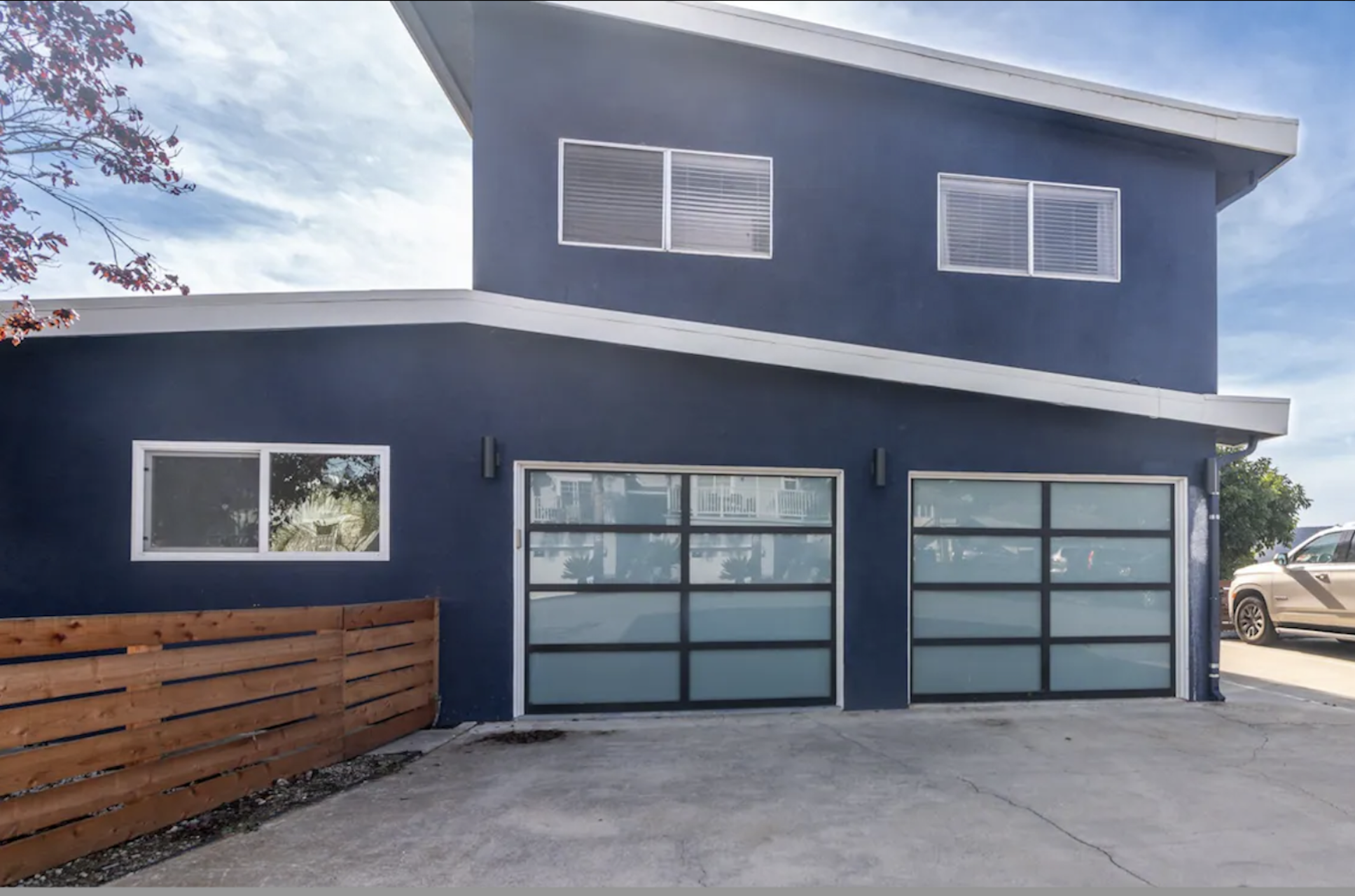 Hang Ten at the Studio! Vibe in This Groovy Avila Beach Studio Condo!