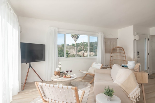 Sun-Drenched Coastal Retreat: Luxe 2-Bed Condo Walkable to Avila Beach!