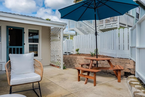 Private Home in Avila Beach, Walk to Town and Beach