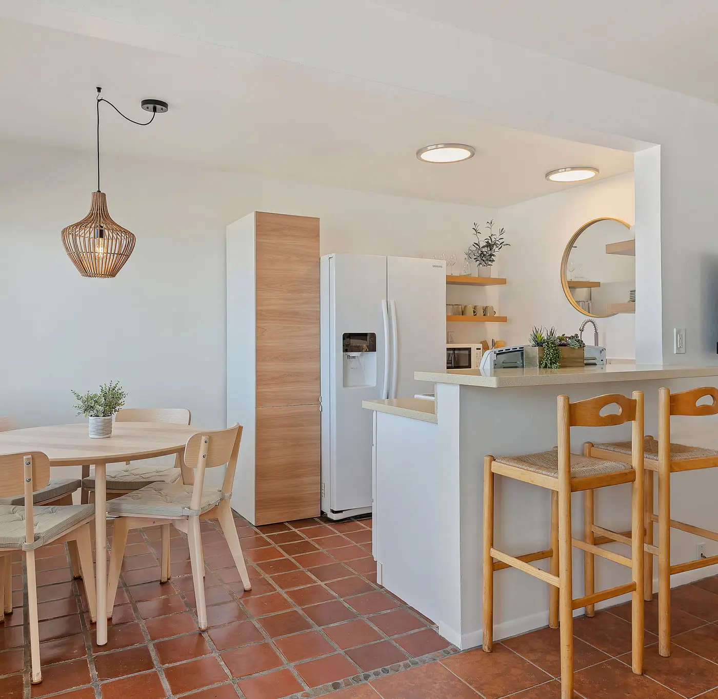 Carpinteria Shores CS 210