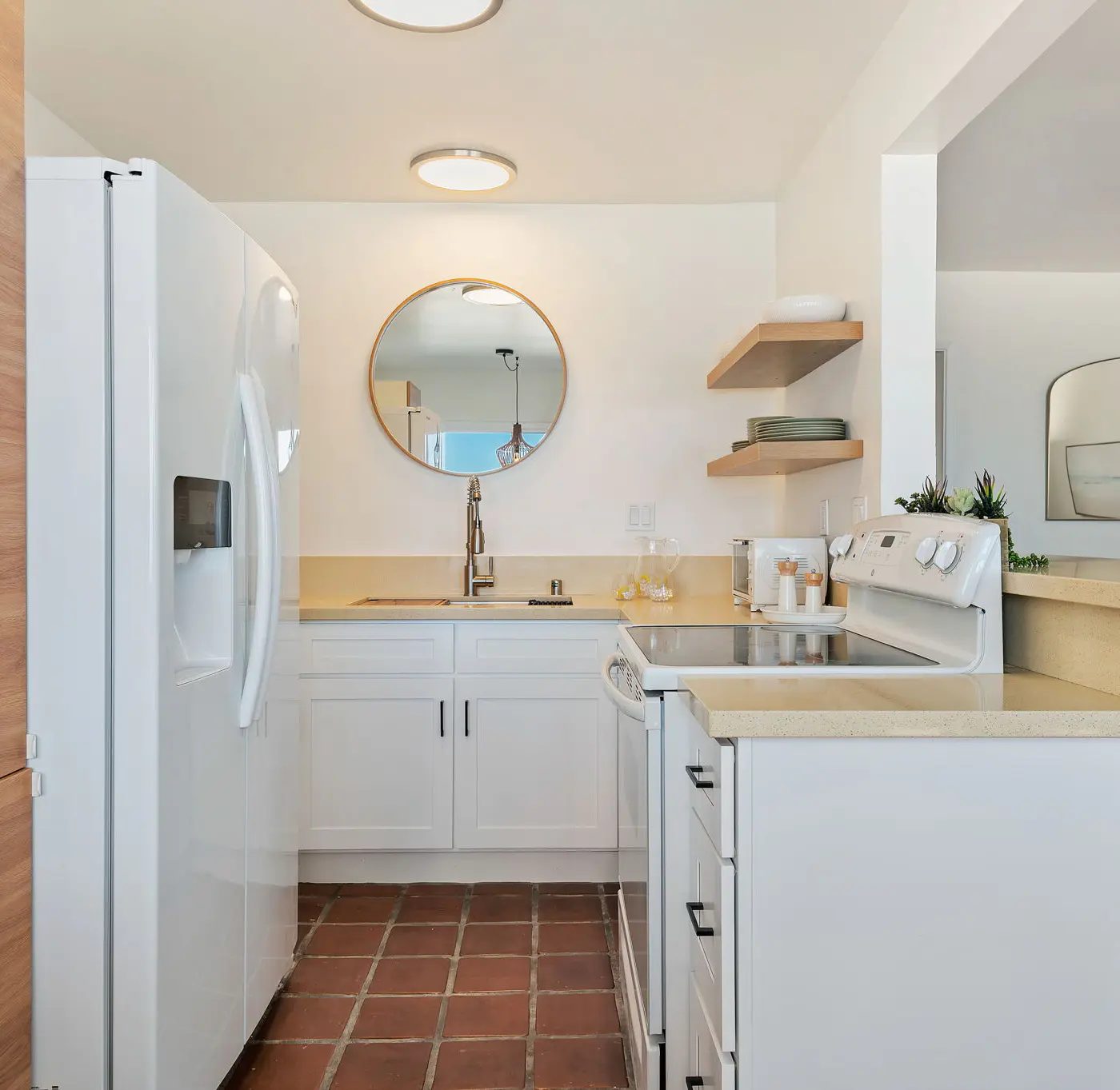 Carpinteria Shores CS 210