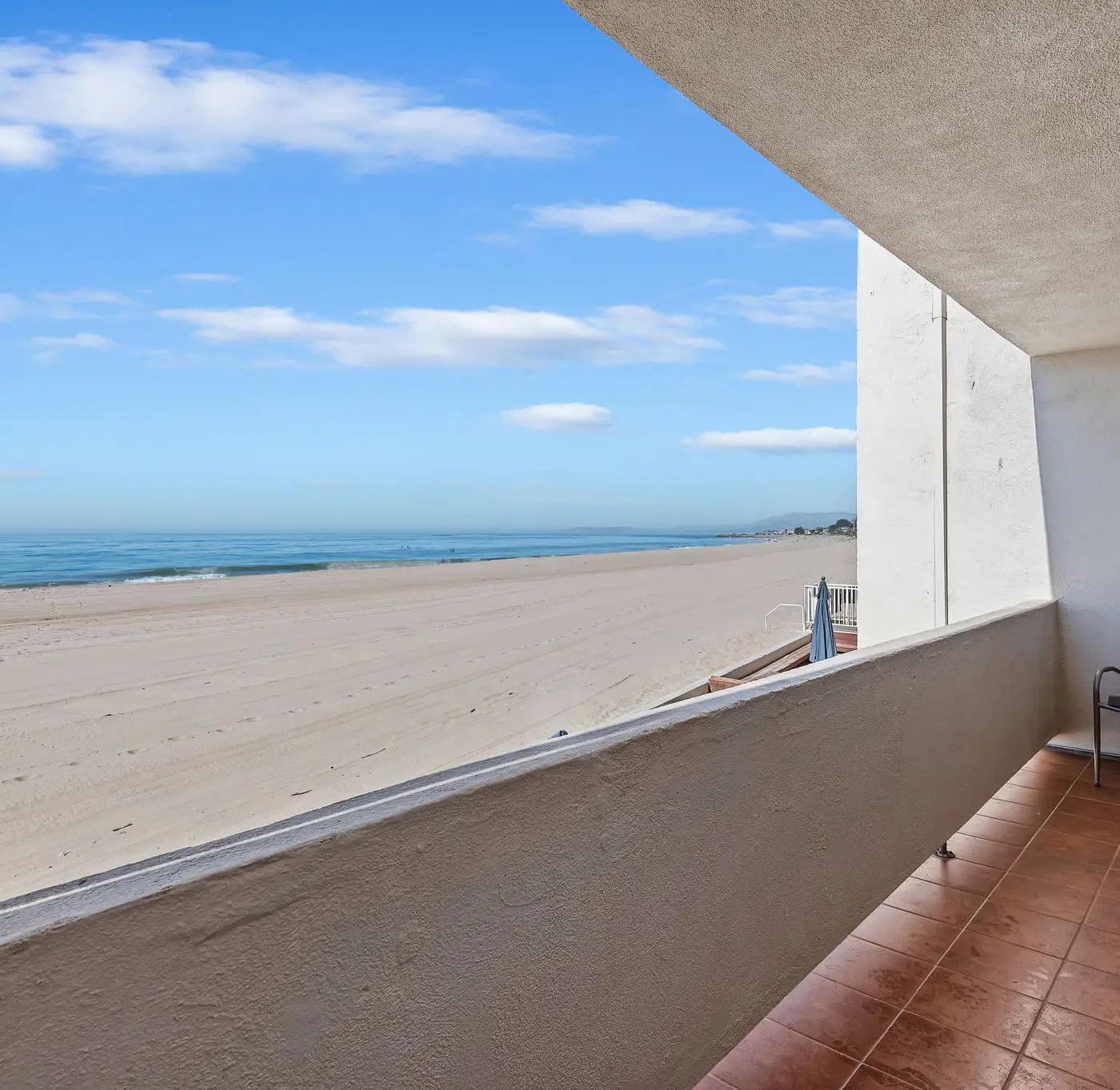 Carpinteria Shores CS 210