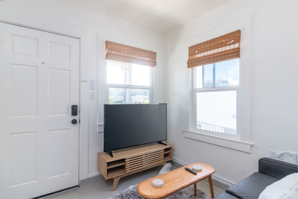 Little Buoy! Walk to the Beach from This Petite 1-Bedroom Getaway