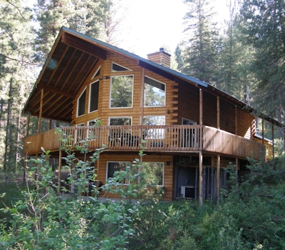 Middlefork River Chalet