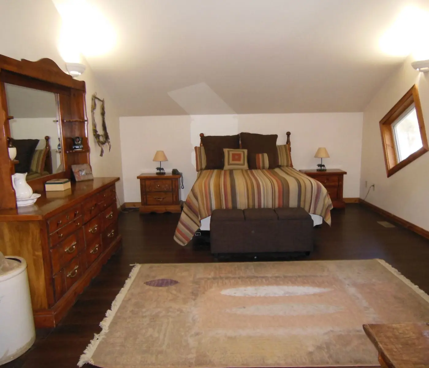 Middlefork River Chalet