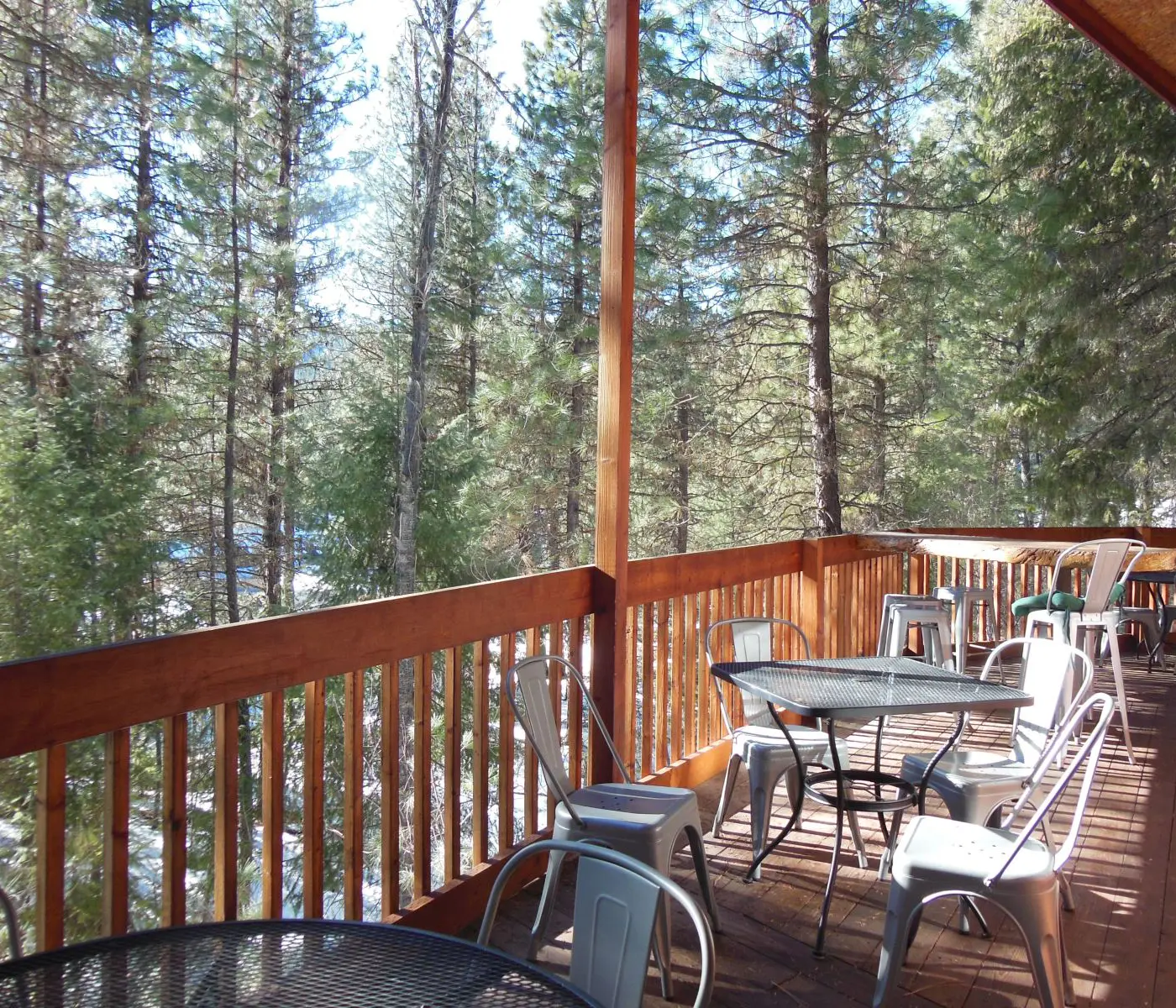 Middlefork River Chalet