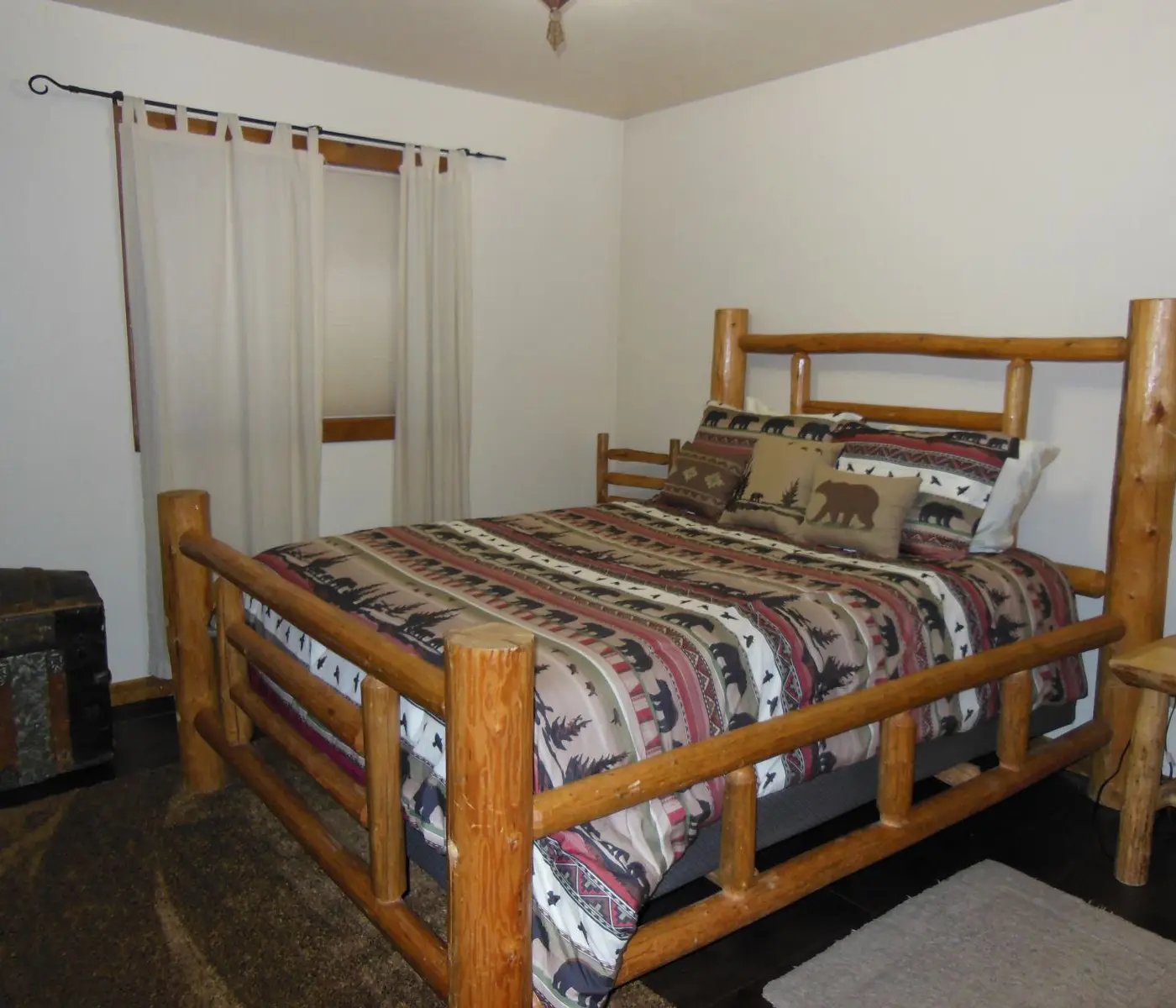 Middlefork River Chalet