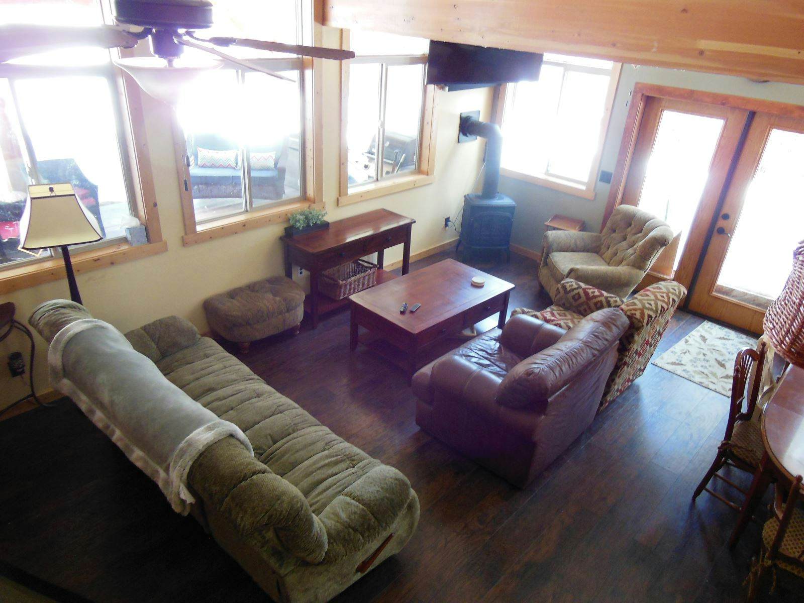 Shadow Pines Cabin (Partially Handicap Accessible)