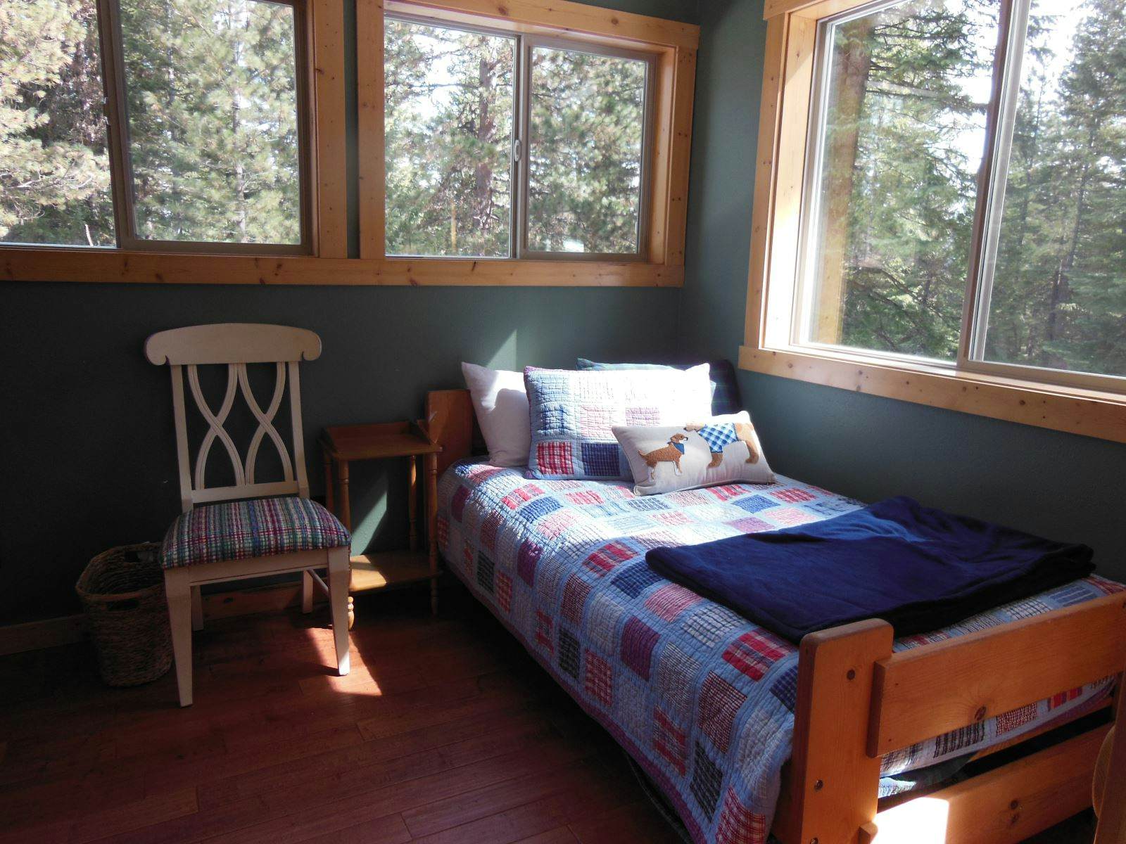 Shadow Pines Cabin (Partially Handicap Accessible)