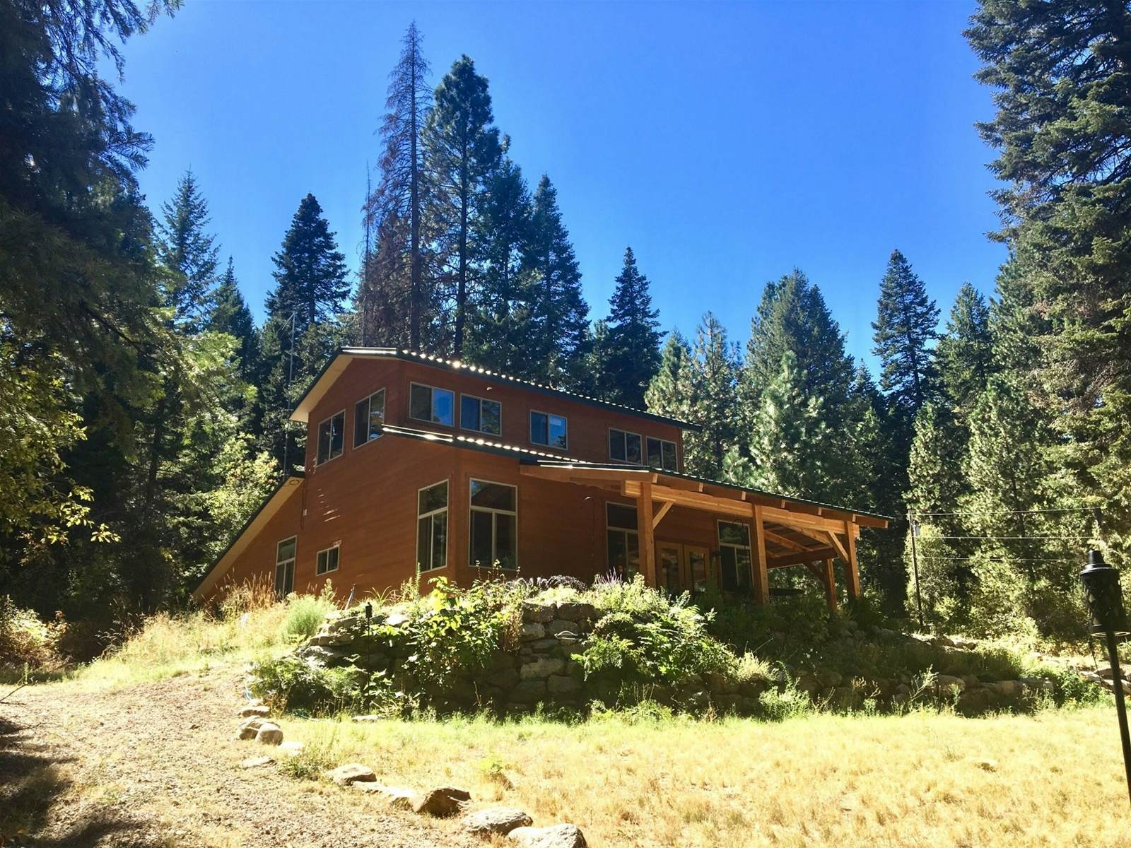 Shadow Pines Cabin (Partially Handicap Accessible)