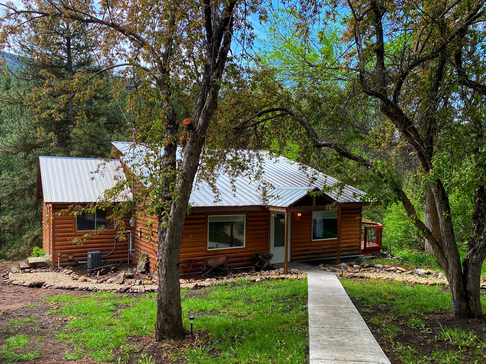 Awesome Views of the Southfork Payette, Hot Tub and Room to Roam