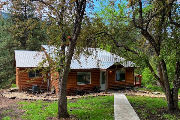 Awesome Views of the Southfork Payette, Hot Tub and Room to Roam