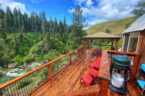 Awesome Views of the Southfork Payette, Hot Tub and Room to Roam