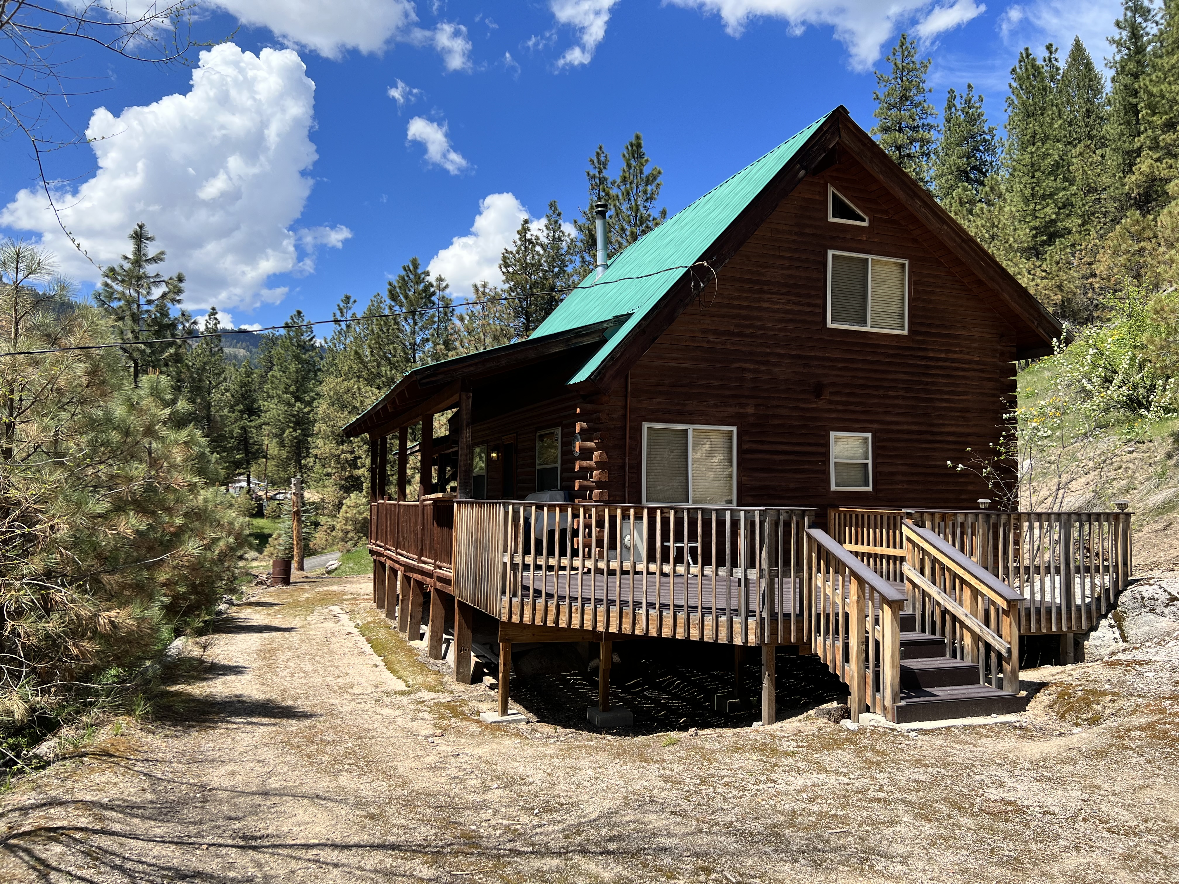 Warm Springs Hideout