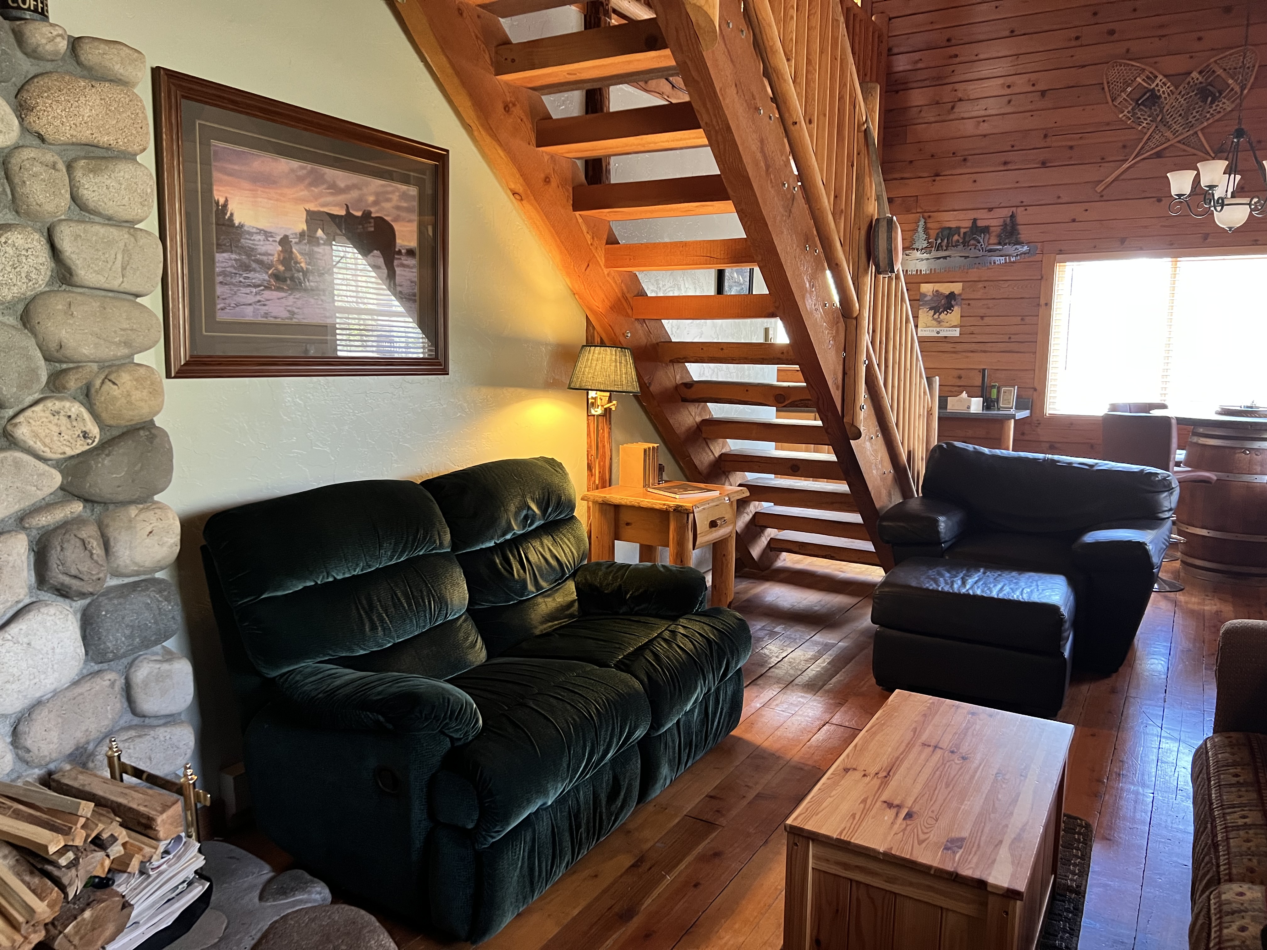 Geothermal pools and hot tub make this off-grid getaway pure joy!