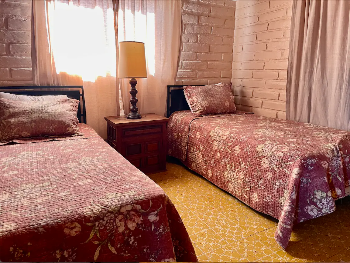 Caracol Turistico 17-C