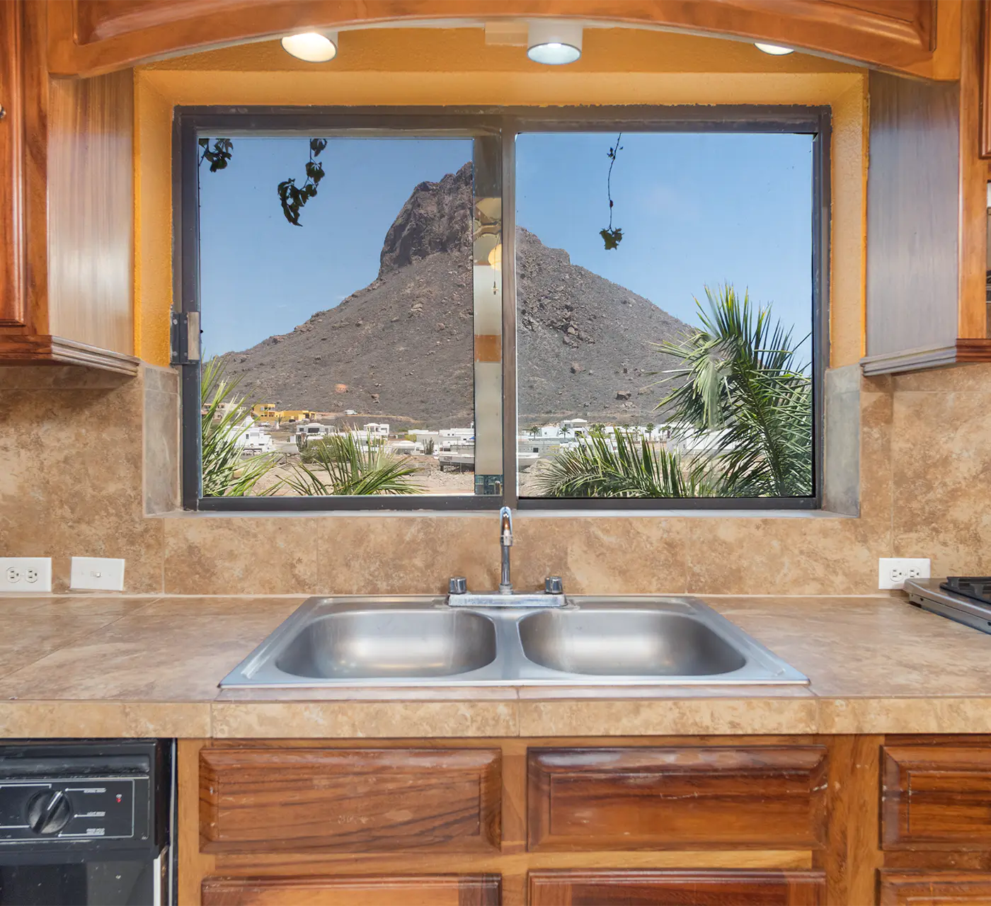 Marina Real Condo 36