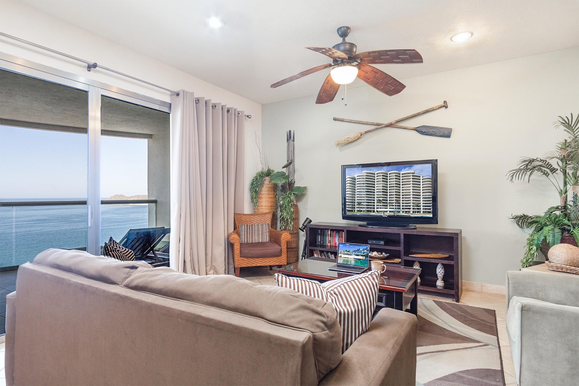 Playa Blanca Condo 1307