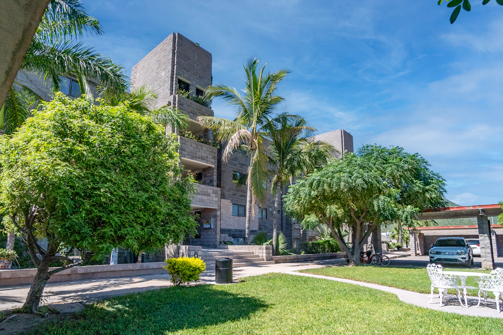 Marina Real Condo #6