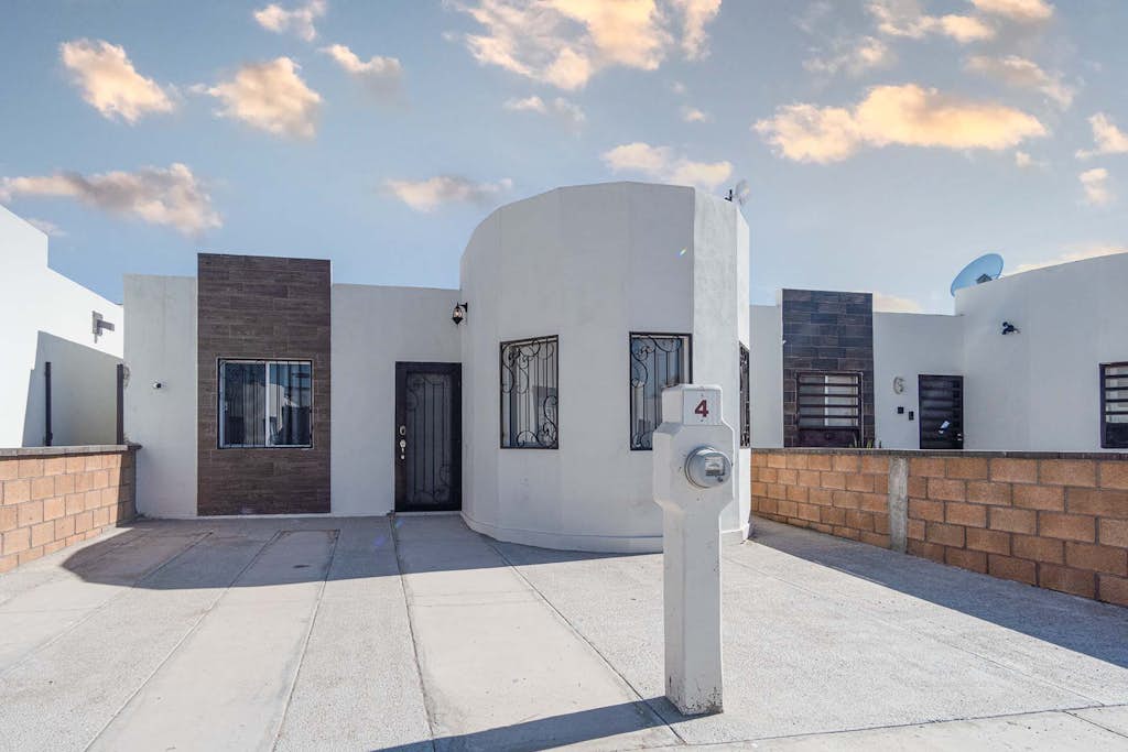 Nice house in Hacienda de cortez!