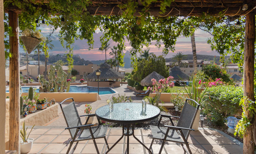 Condo 110 in Las Glorias