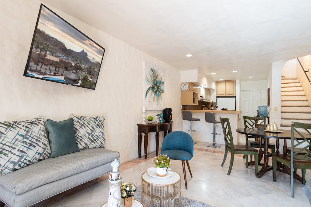 Condo 110 in Las Glorias