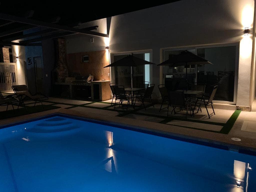 Country club 482