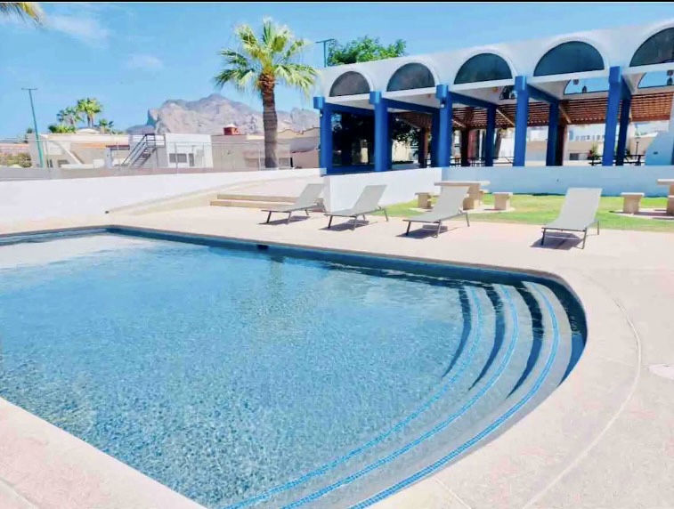 Costa del mar 47 - House