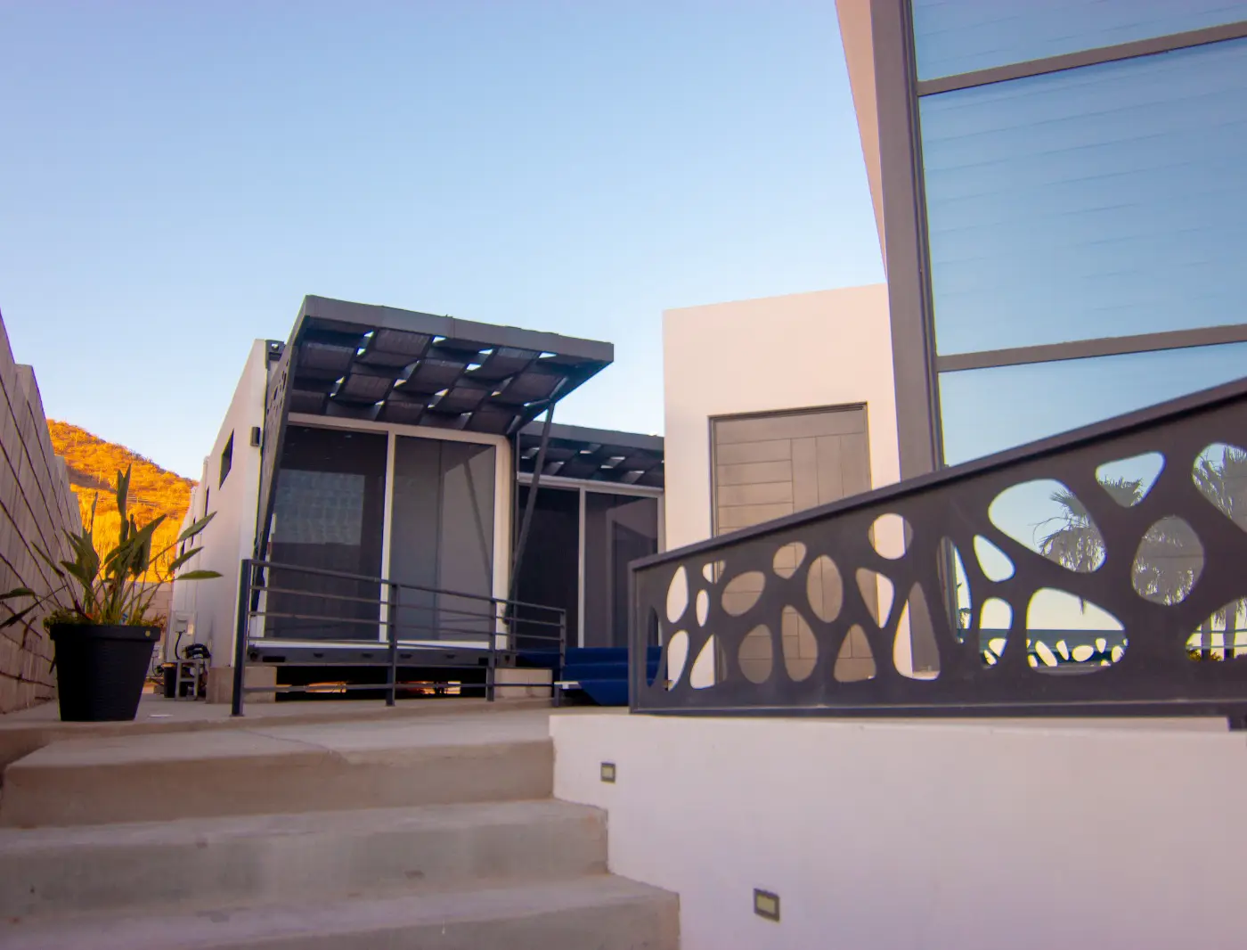 Royal Vista Apartment