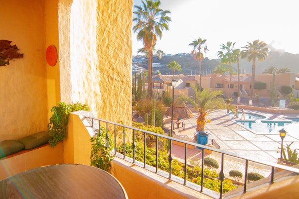 Las Glorias Condo 105