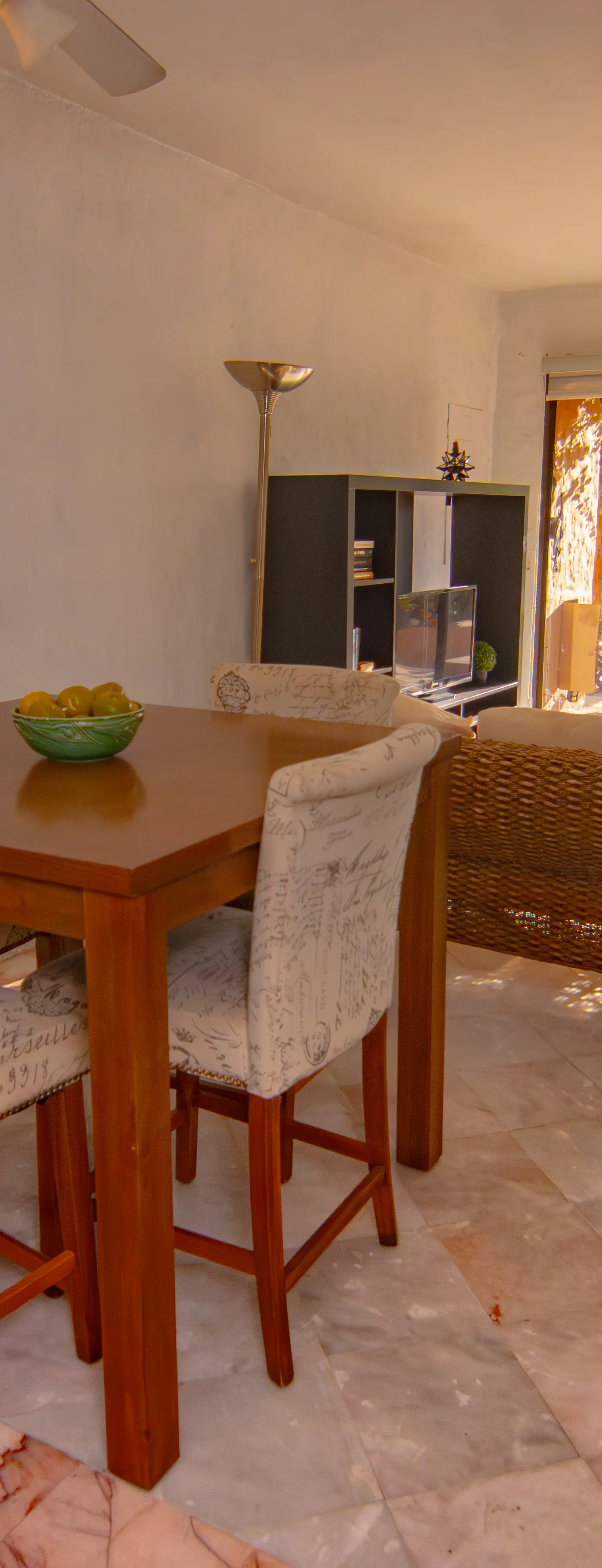 Las Glorias Las Glorias 105