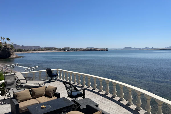 Beautiful Casita oceanfront