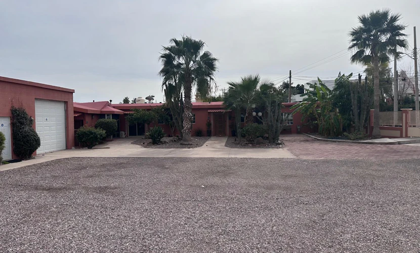 161 comfortable apartment