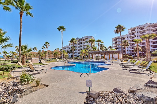 Casa Blanca CB-105 Sounds of Summer Unique Ocean View