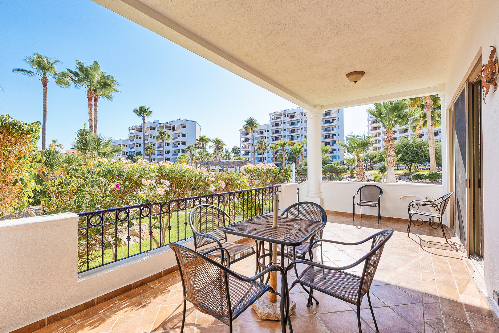 Casa Blanca CB-105 Sounds of Summer Unique Ocean View