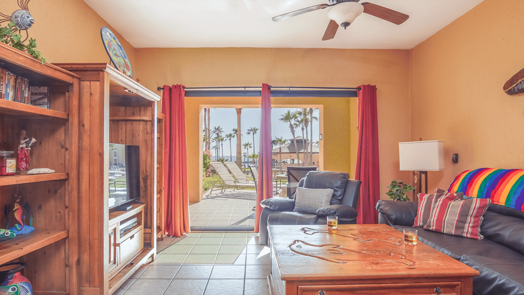 Princesa Resort D-104 Dream Catcher  Comfy Ground Floor Condo