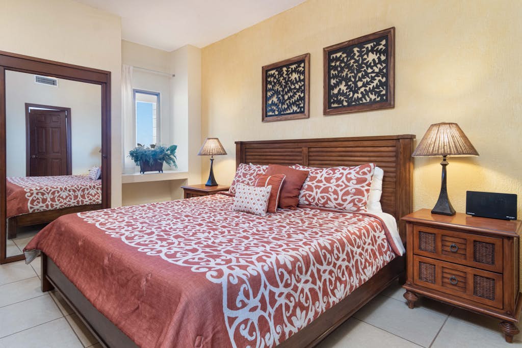 Summer Sale  Sonoran Sun W-411 Sunny Beach Hive Simple Refuge Oceanfront Condo