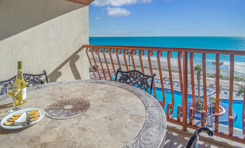Sonoran Sun W-510 Sunny Charmed Life Adorable Oceanfront Condo