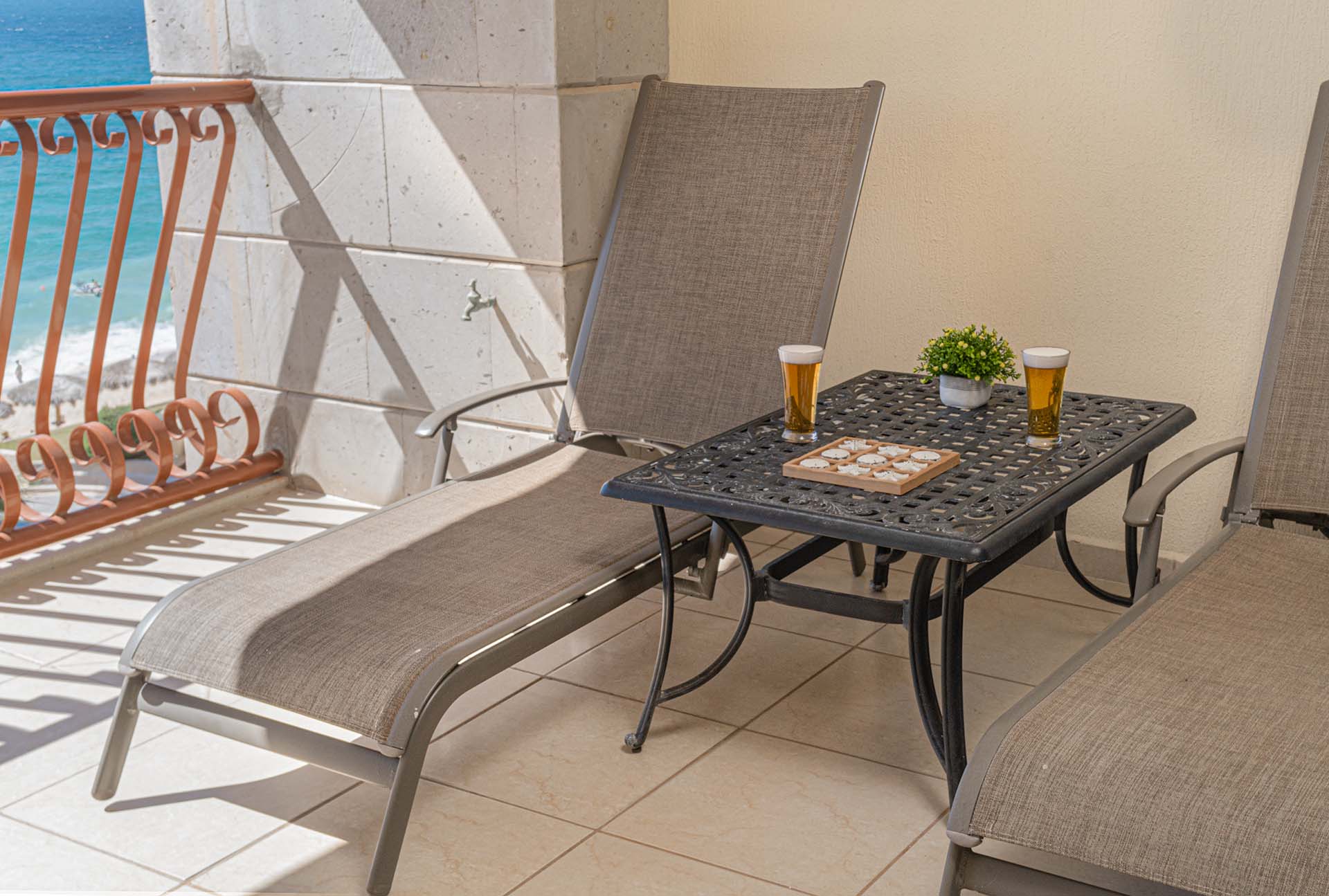 Sonoran Sun W-512 Sun Breeze Oasis 1 BR Ocean Front Condo