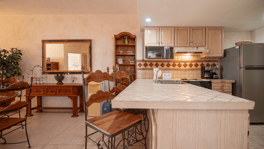 Princesa Resort E-409 Rest Ashored Bright Spacious Facing Sandy Beach Condo