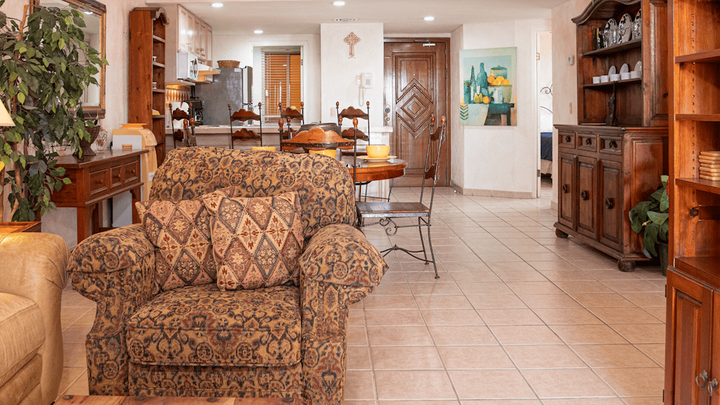 Princesa Resort E-409 Rest Ashored Bright Spacious Facing Sandy Beach Condo
