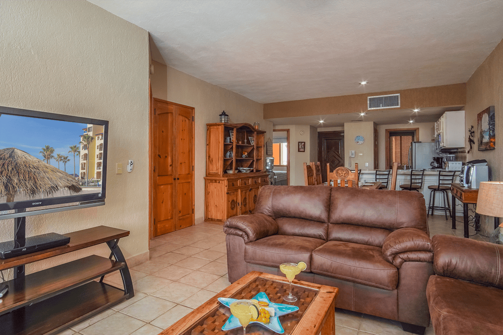 Princesa Resort B-306 Pelican's Post Ocean View Safe Condo