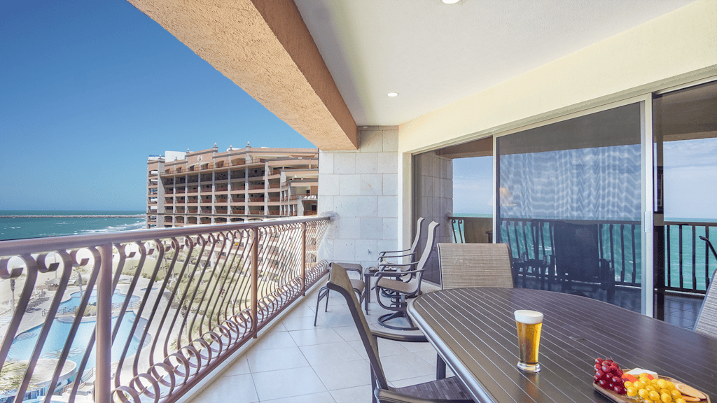 Sonoran Sun SE 605 You Are My Sunshine Lovely Ocean Front Condo
